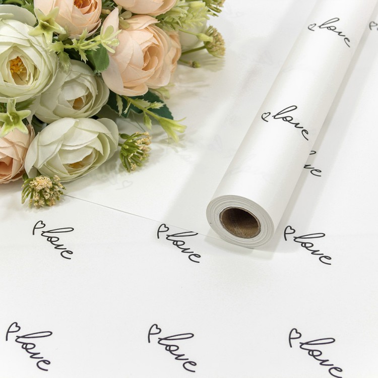 1860/1 Плёнка 0,57*10м матовая "Love" 65мкм Белый/Чёрный 1/30